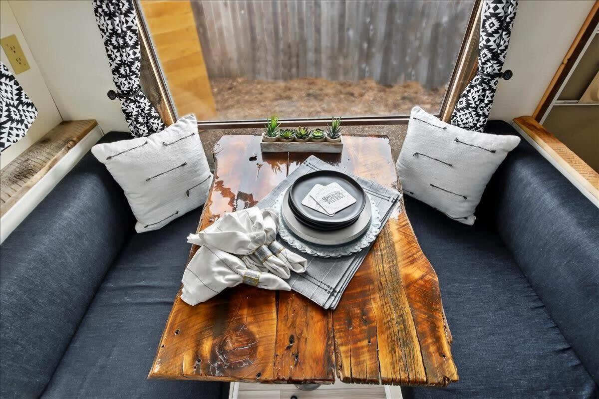 #Stayinmydistrict Twin Falls Backyard Glamper Exterior foto
